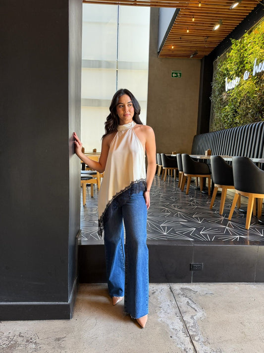 Blusa Halter Asimétrica Satin/Encaje - Ivory