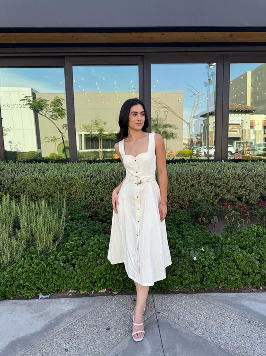 Vestido Cinto y Botones Dorados
