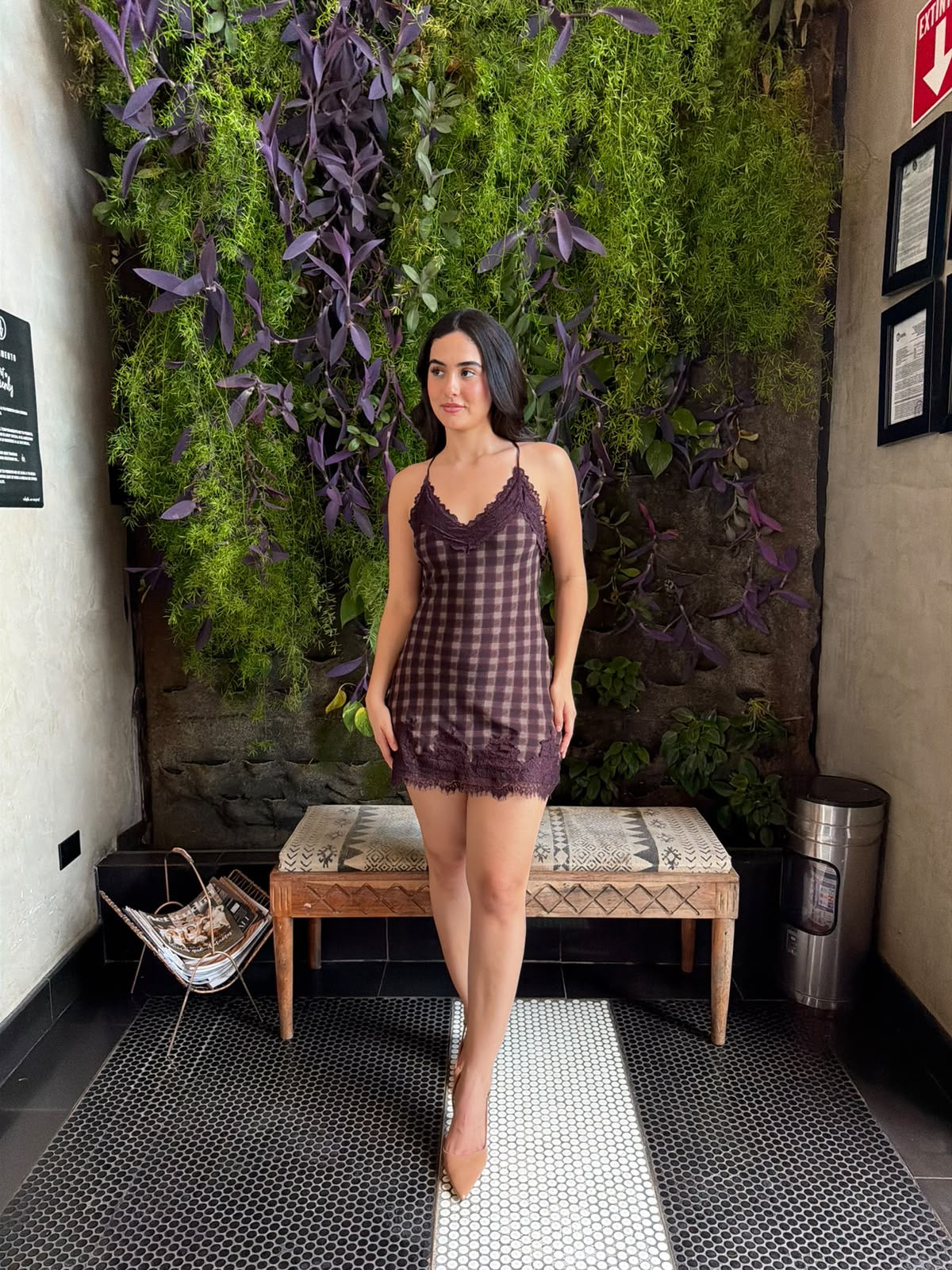 Vestido Cuadritos con Encaje