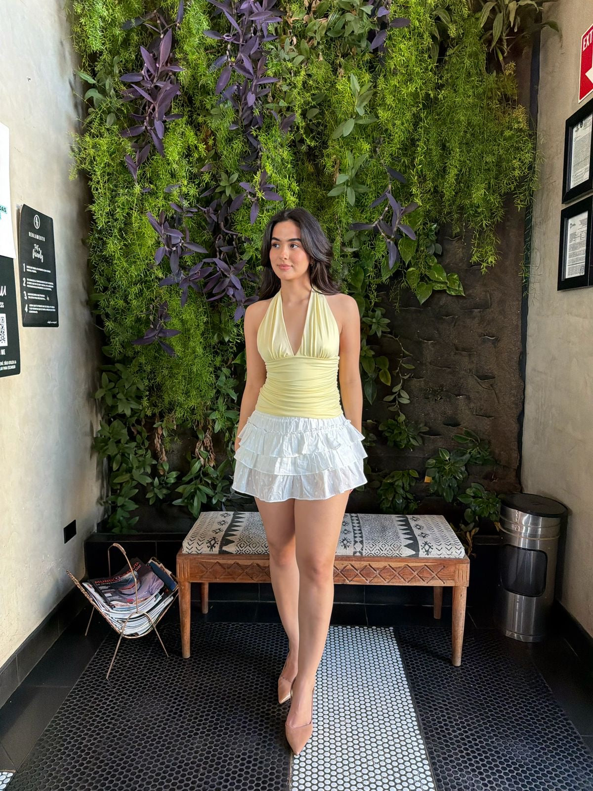 Blusa Halter Amarilla