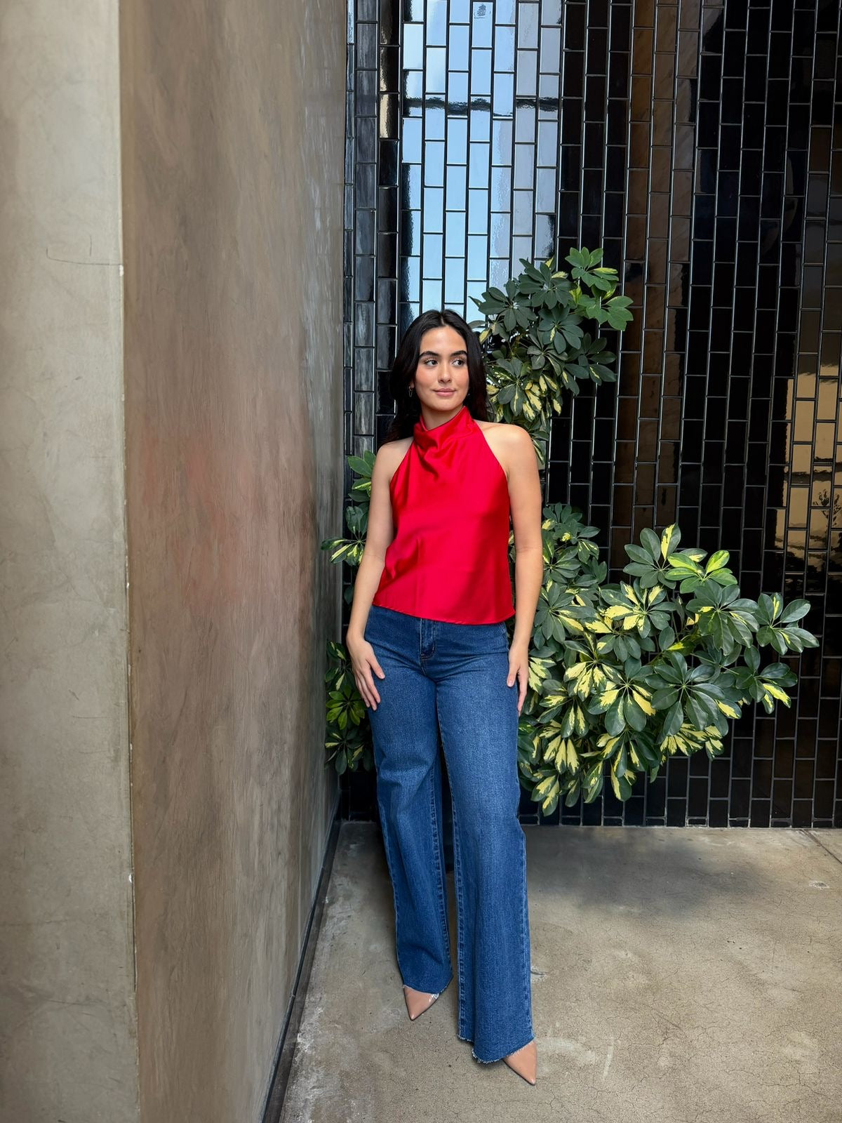 Blusa Halter Satinada Roja