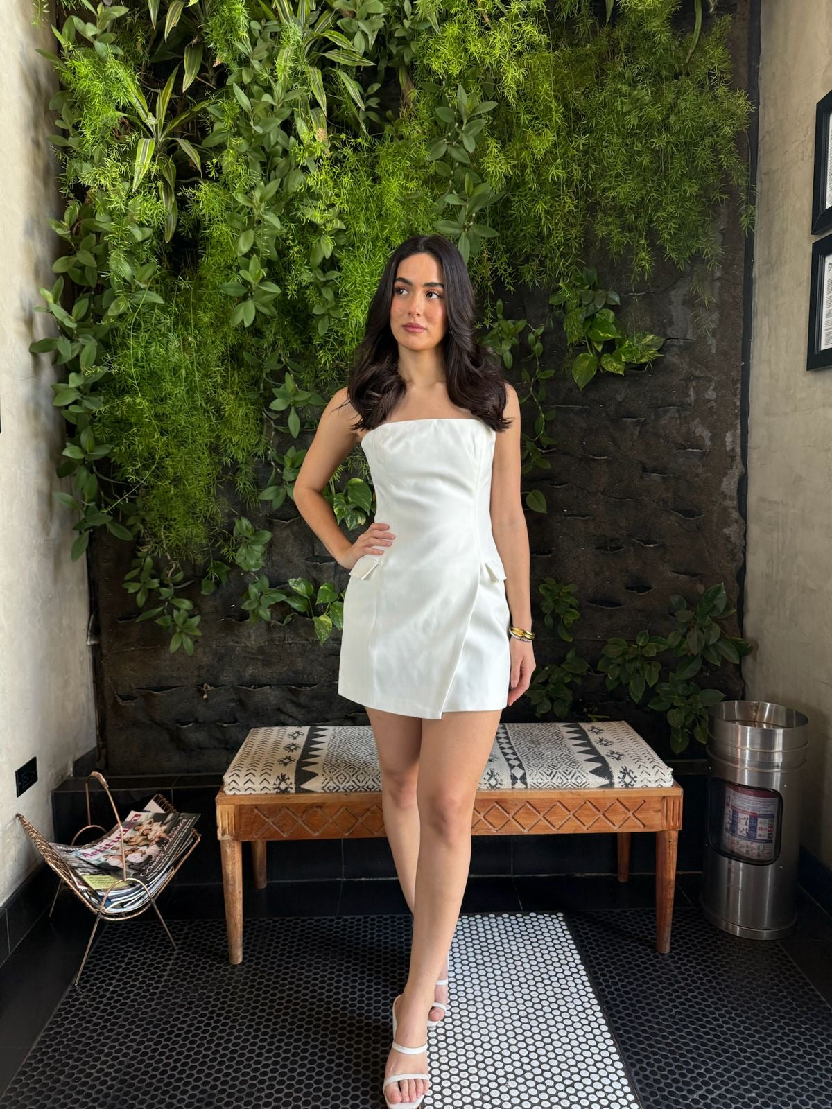 Vestido Strapless Bolsillos
