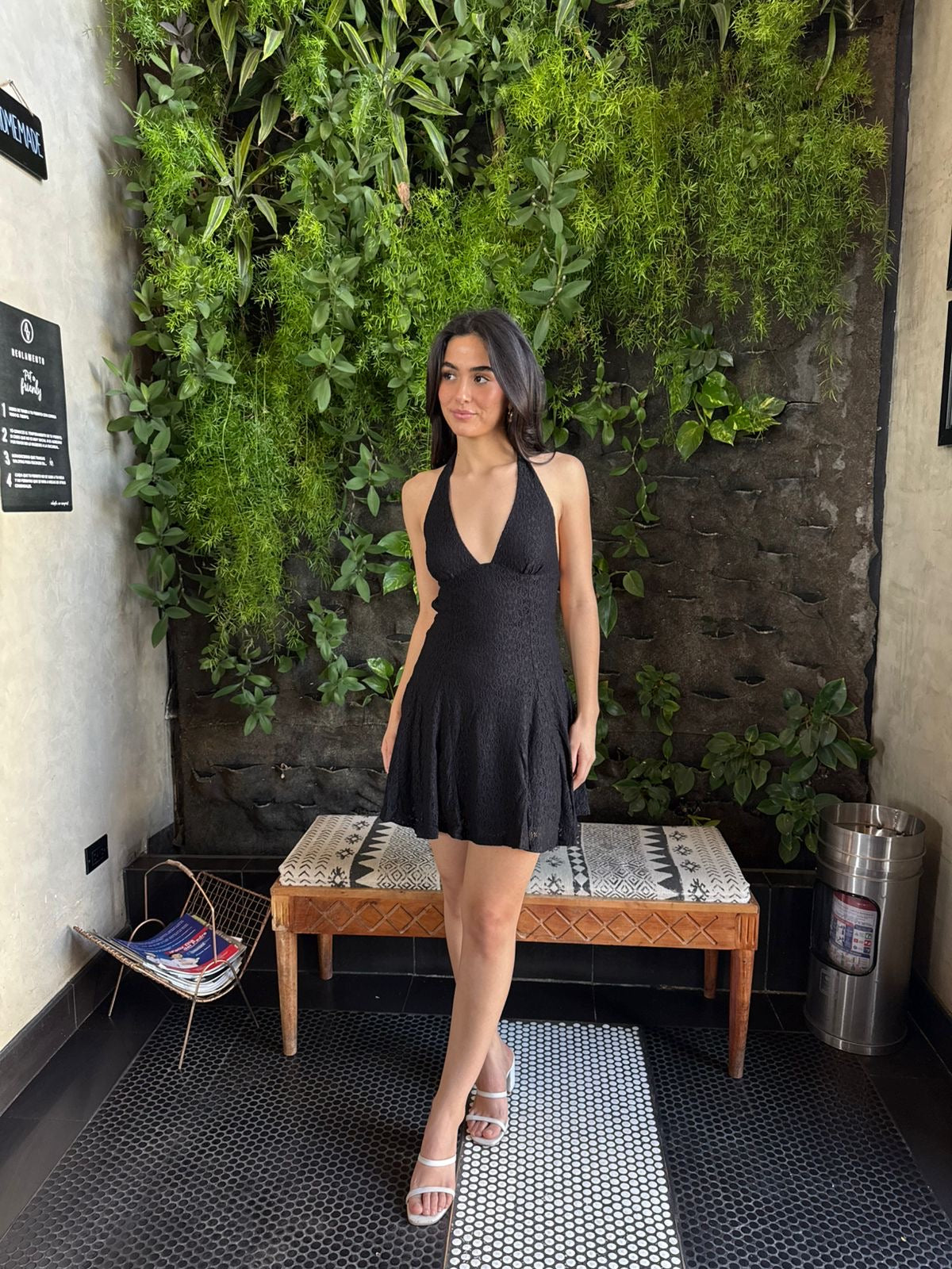 Vestido Halter Encaje