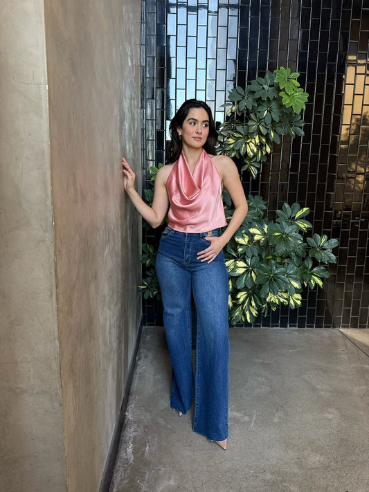 Blusa Halter Satinada