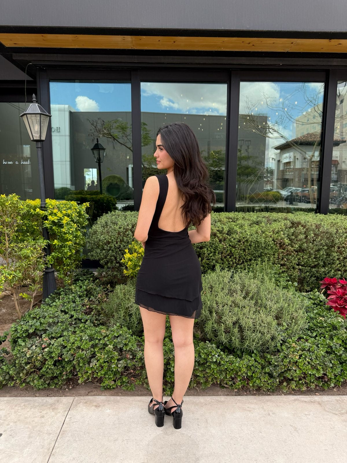 Vestido Mesh Escote Espalda