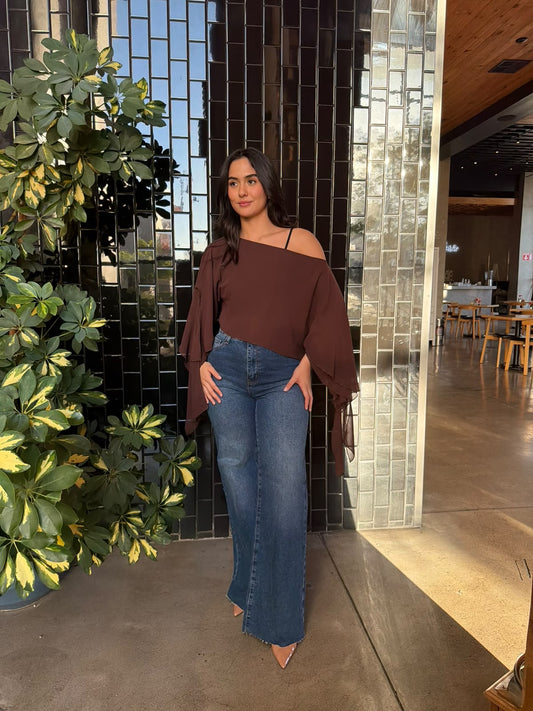 Blusa Asimétrica un Hombro - Cafe