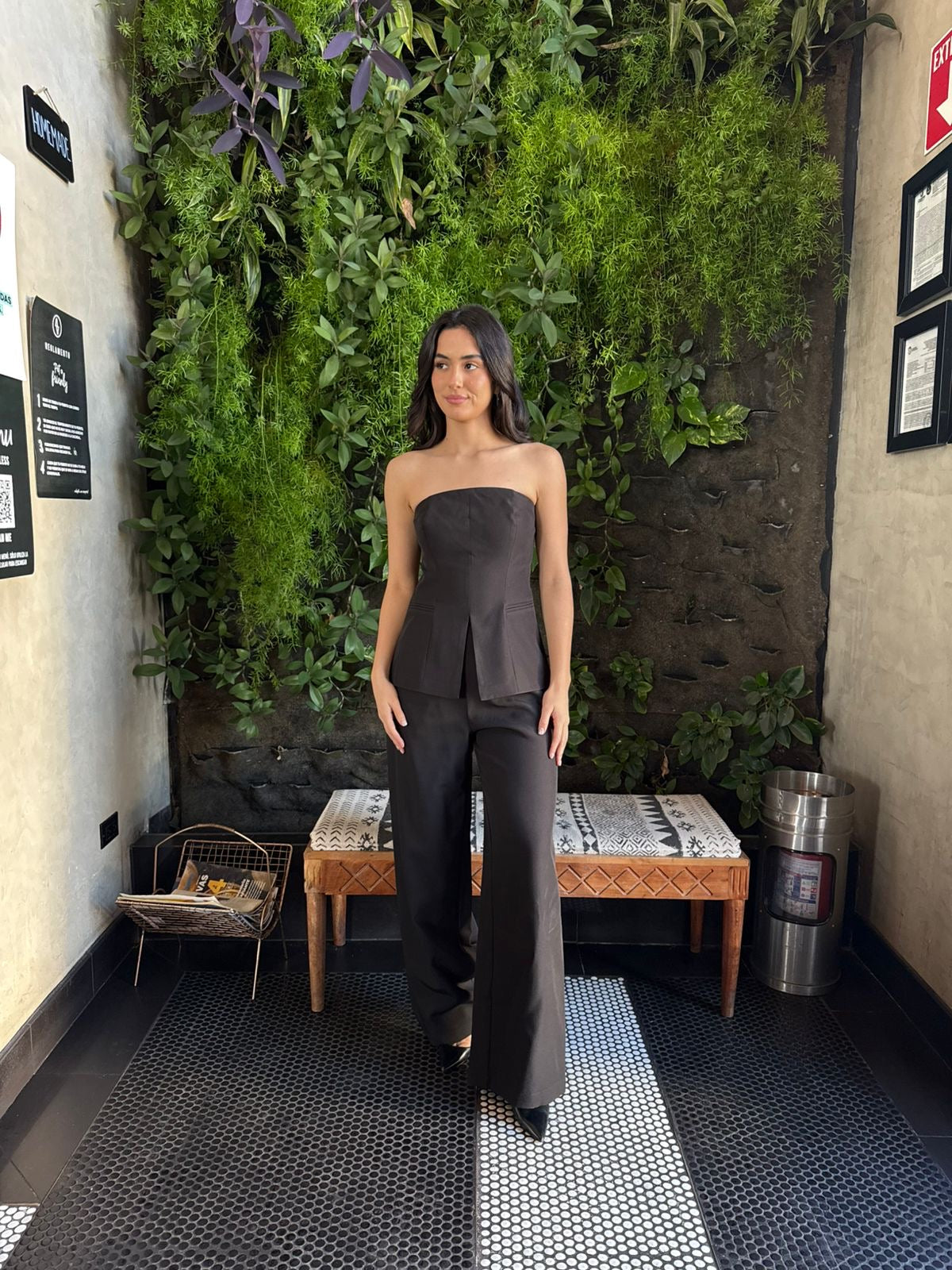 Conjunto Strapless con Pantalón