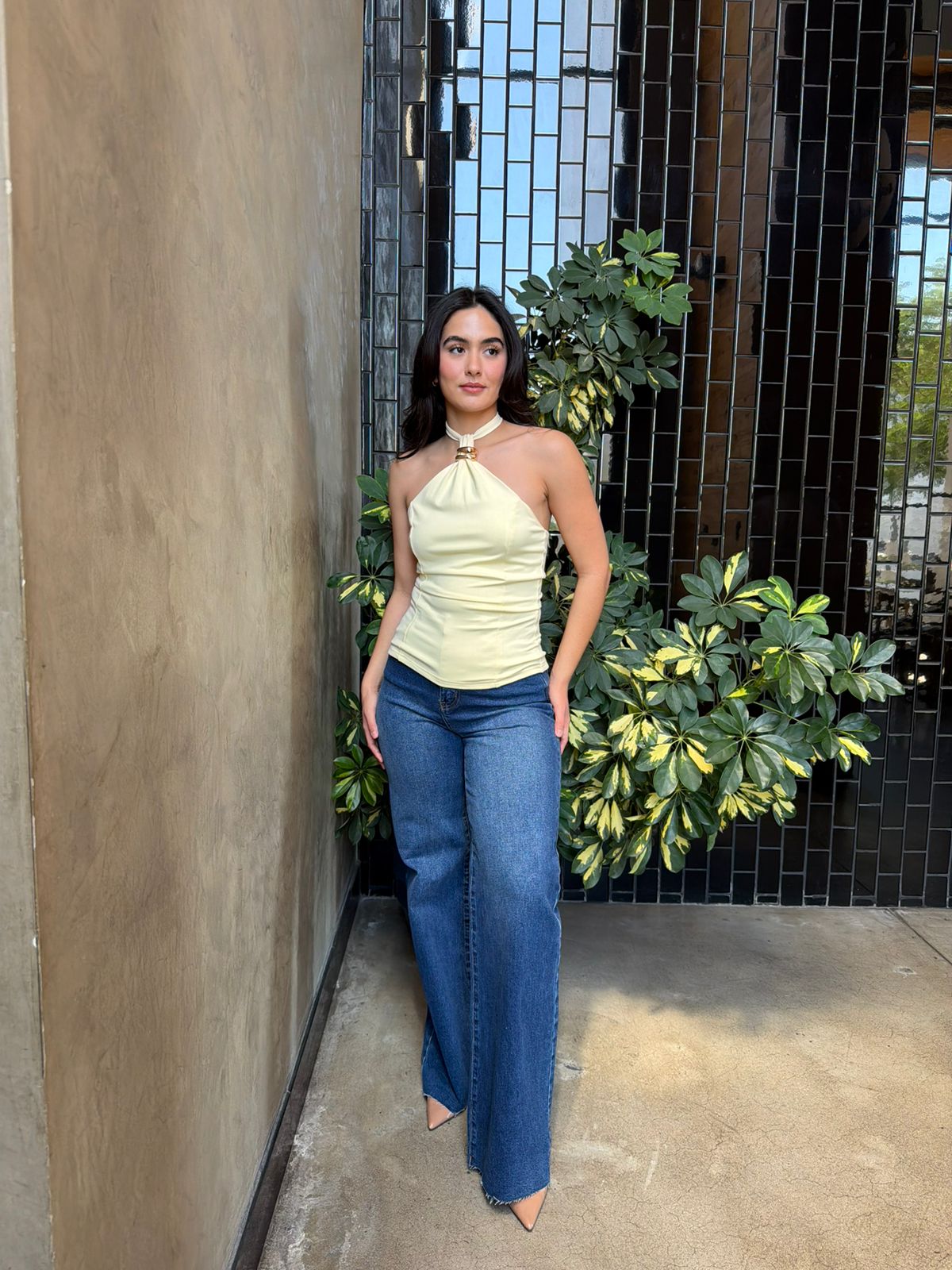 Blusa Halter con Argolla - Amarillo
