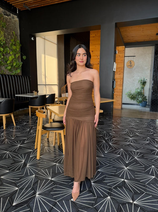 Vestido Strapless Plisado - Café