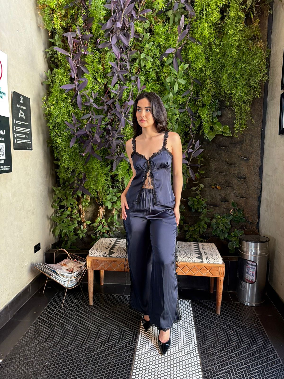 Conjunto Satinado con Encaje - Navy