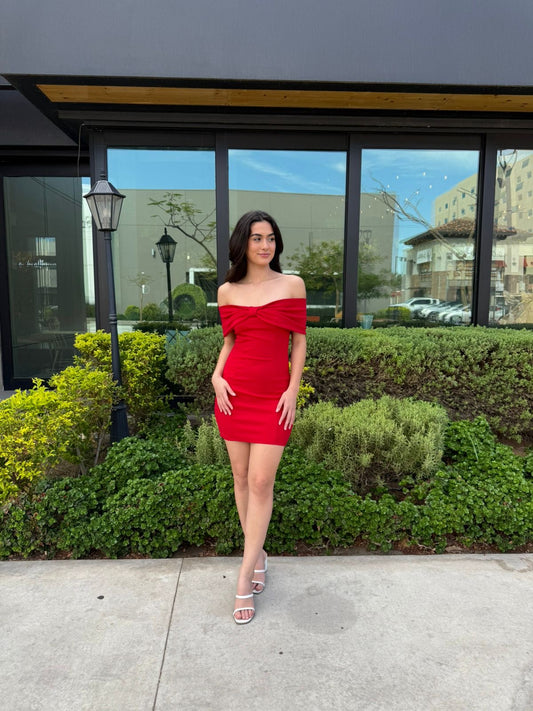 Vestido al Hombro Moño