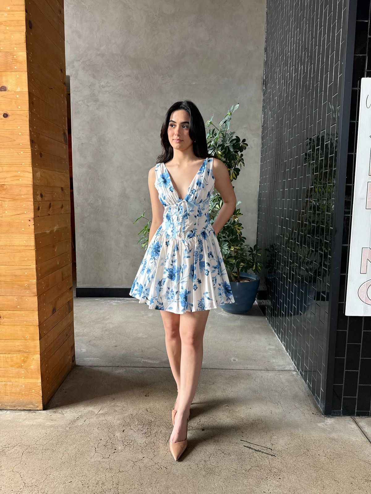 Vestido Corte A Flores Azules