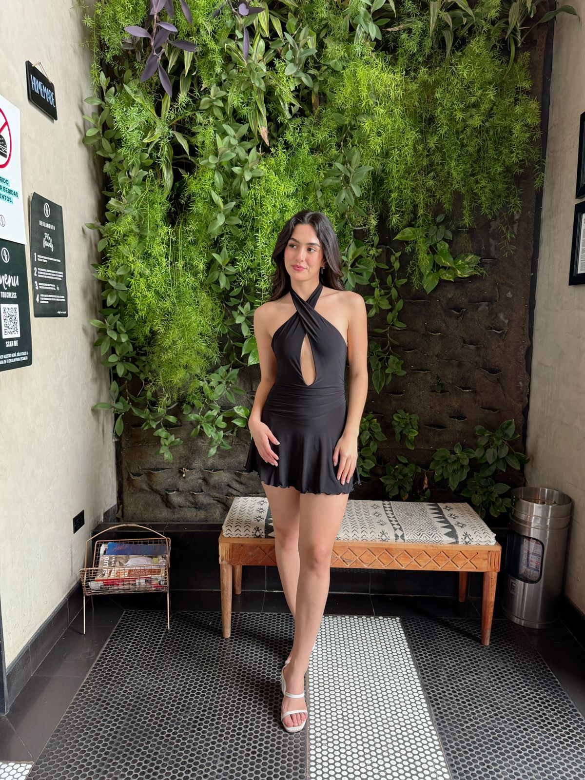 Vestido Halter Pecho Cruzado