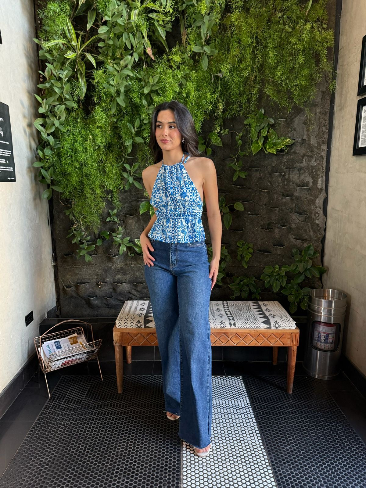 Blusa Estampado Escote Espalda
