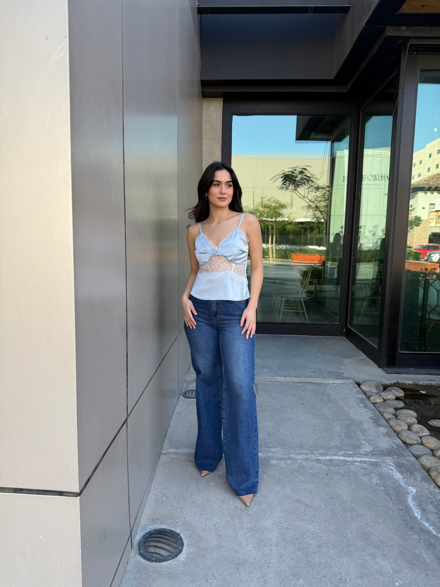 Blusa con Transparencias de Encaje - Baby Blue