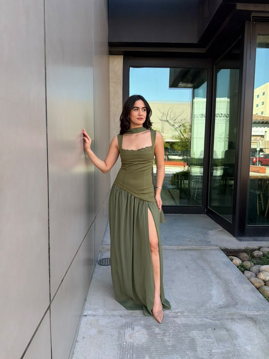 Vestido Largo Doble Textura con Mascada - Verde