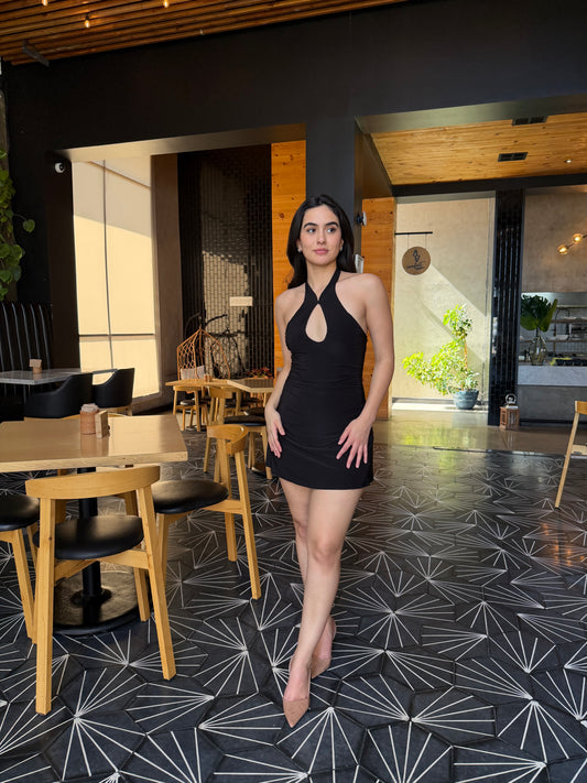 Vestido Escotado Tipo Licra-Negro