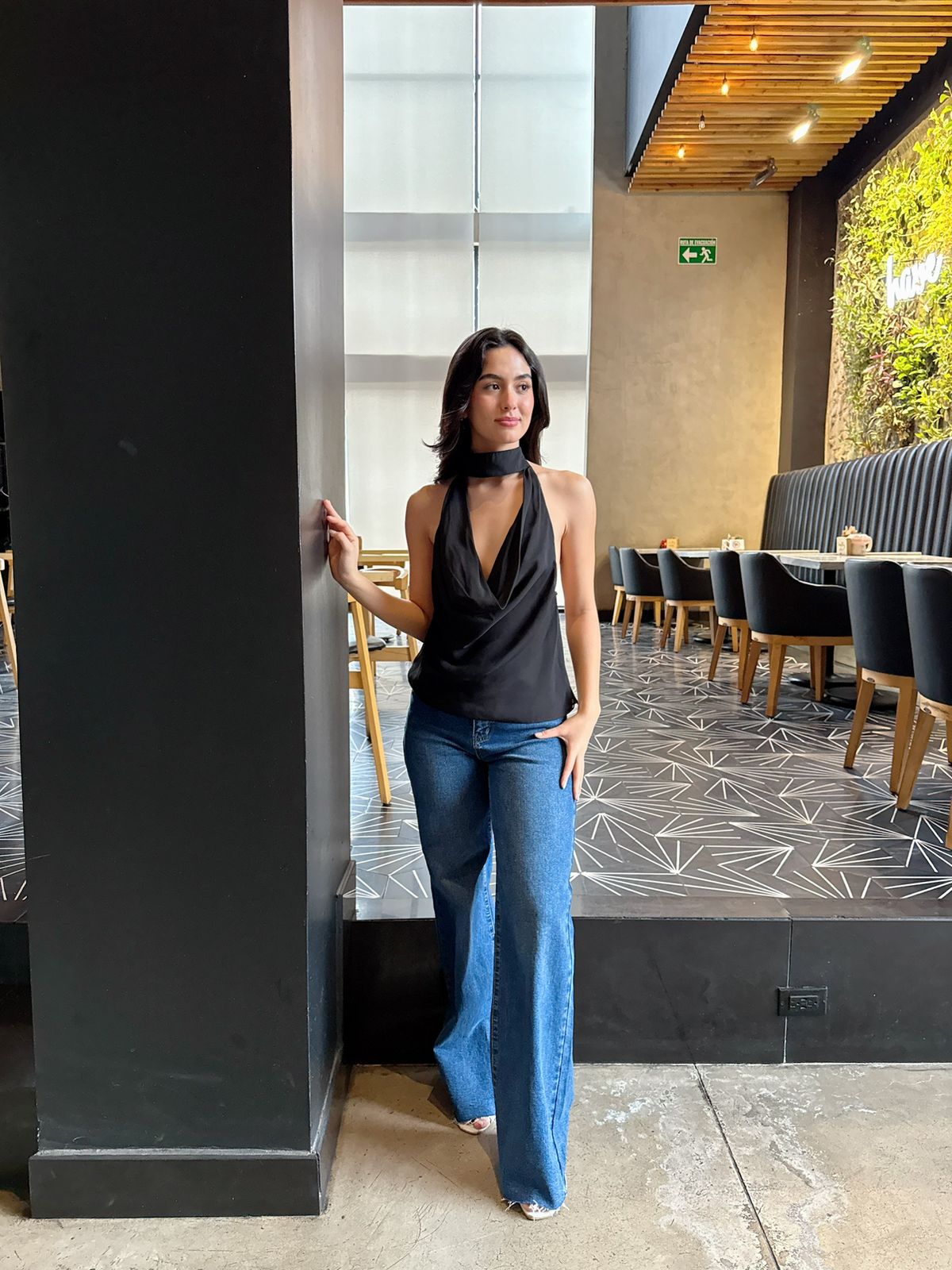 Blusa Halter Gargantilla