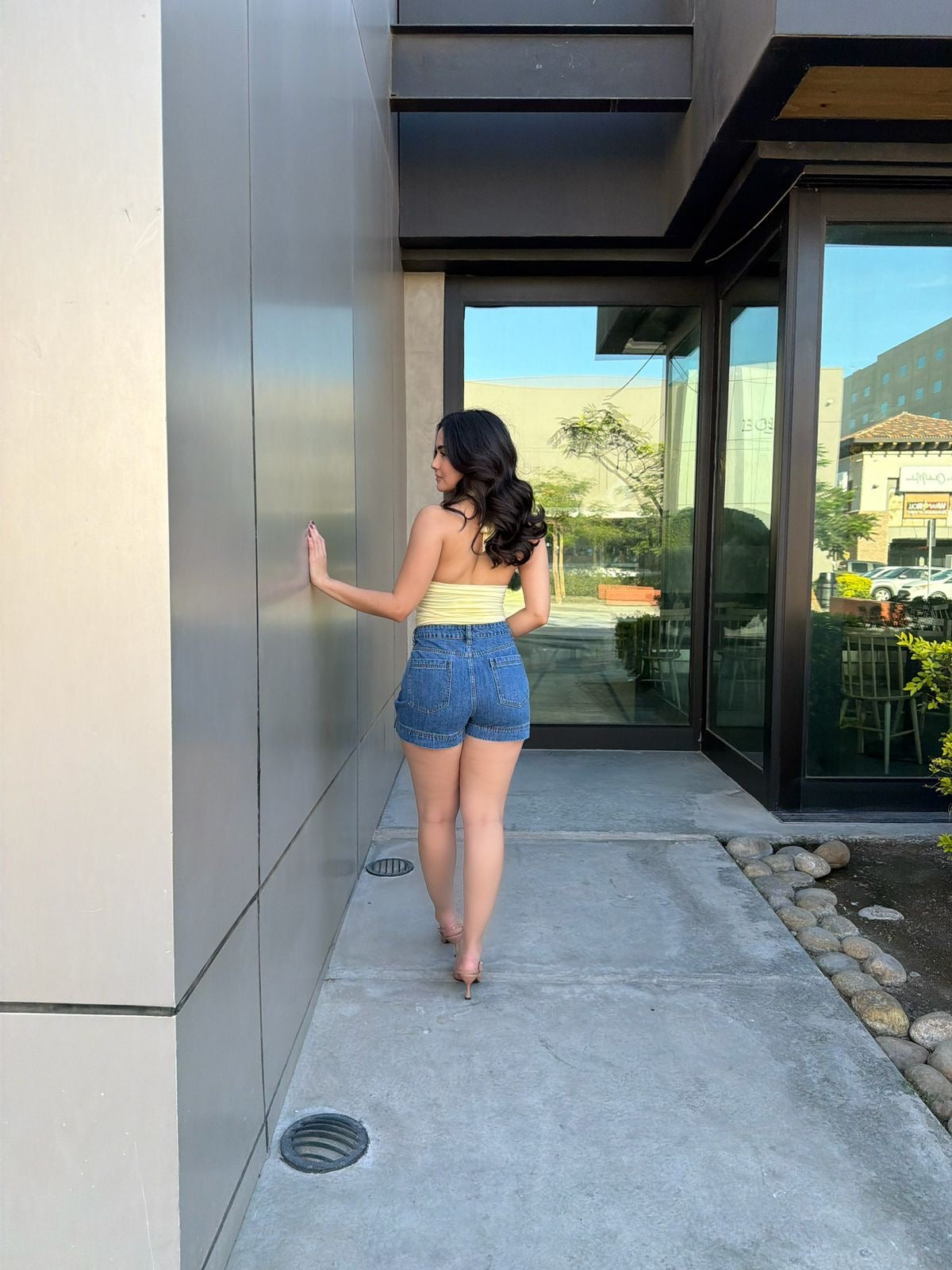 Blusa Halter Amarilla