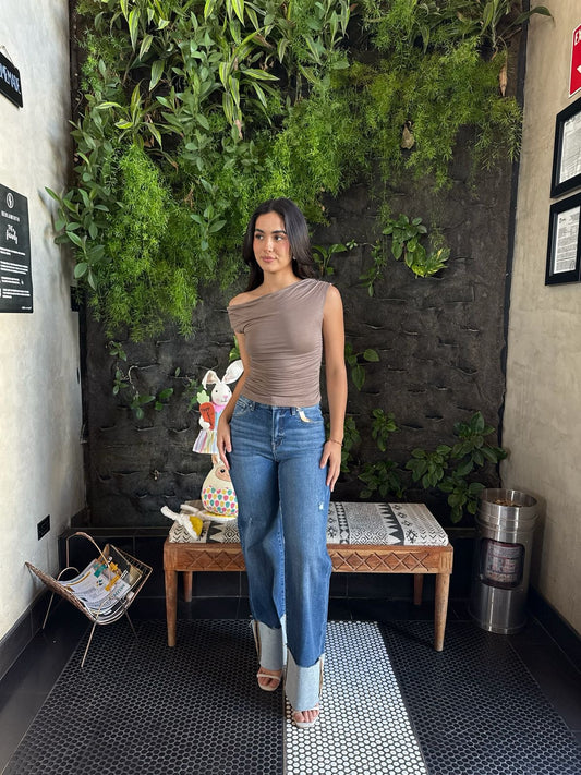 Blusa Corrugada Asimétrica