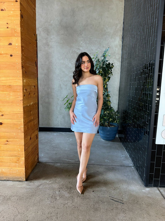 Vestido Strapless Satinado