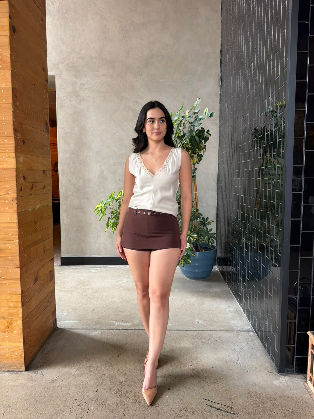 ShortsFalda con Cinto - Café