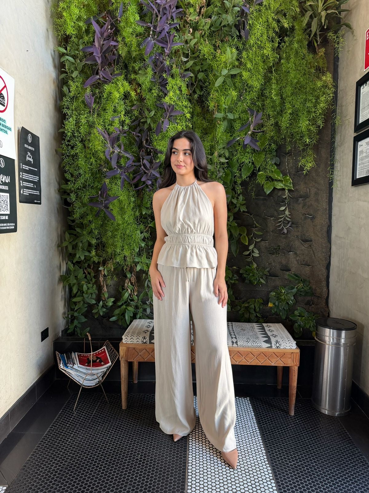 Conjunto Halter tipo Lino Crema