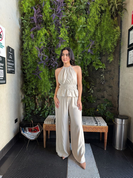 Conjunto Halter tipo Lino Crema