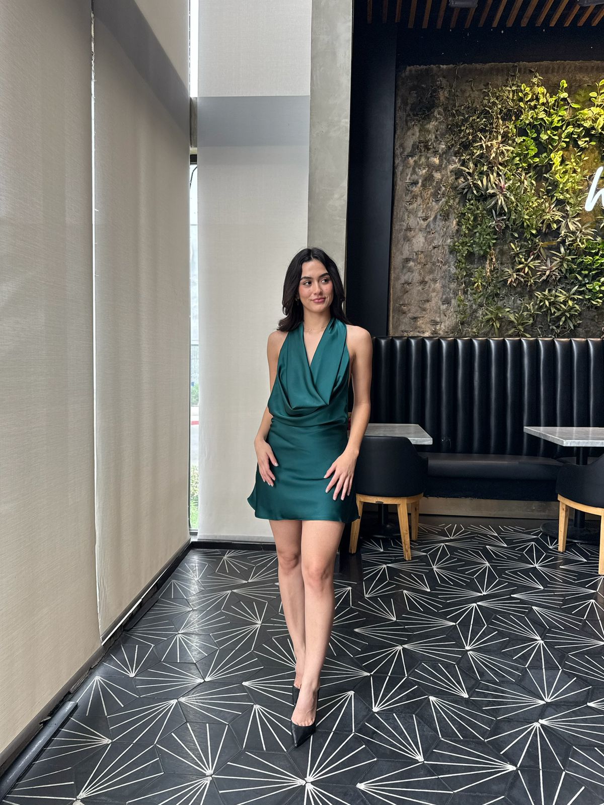 Vestido Halter Satinado