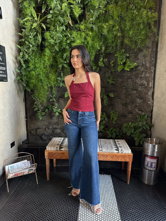 Pantalón Oscuro sin bastilla