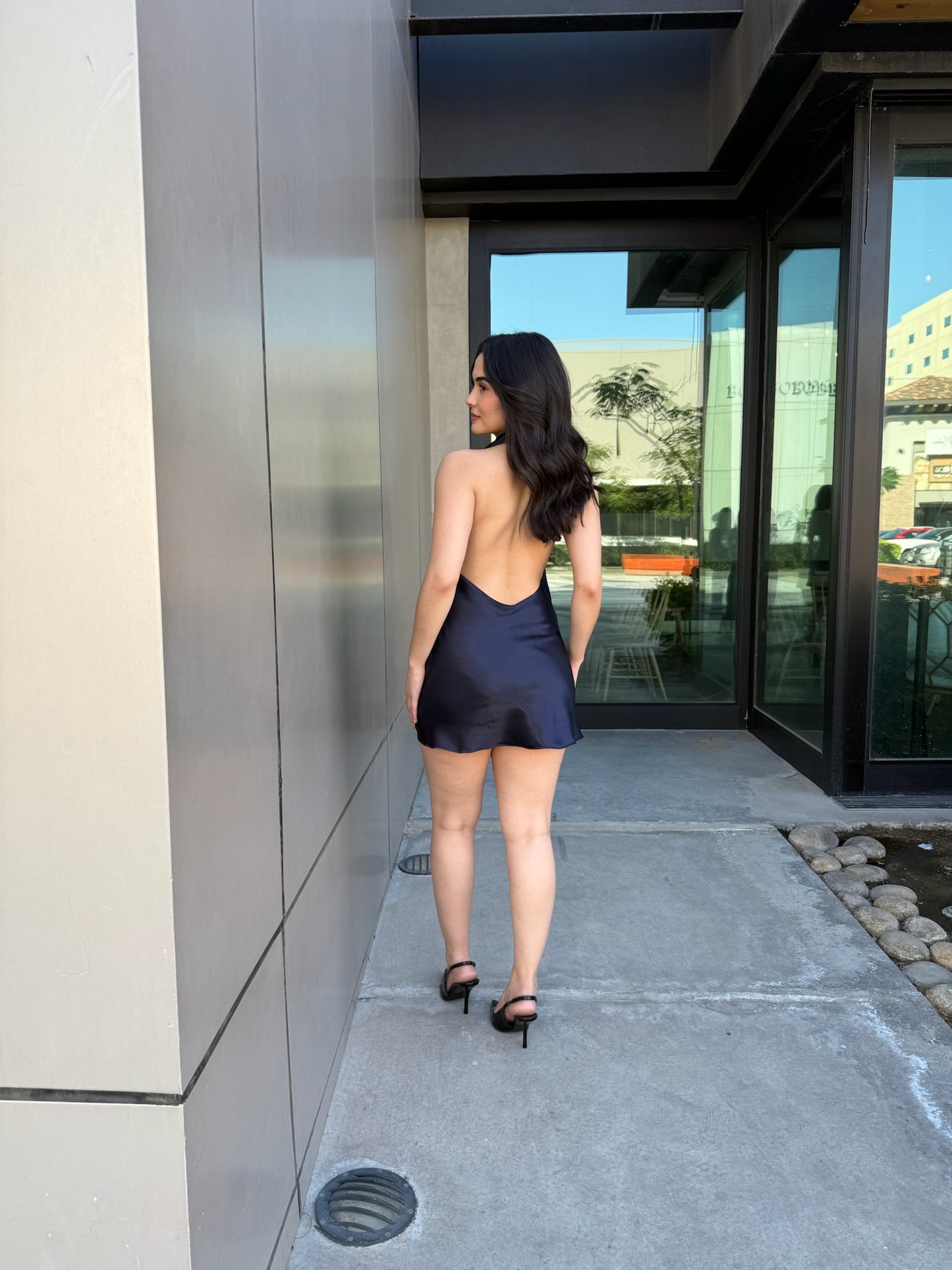 Vestido Halter Liso Satinado