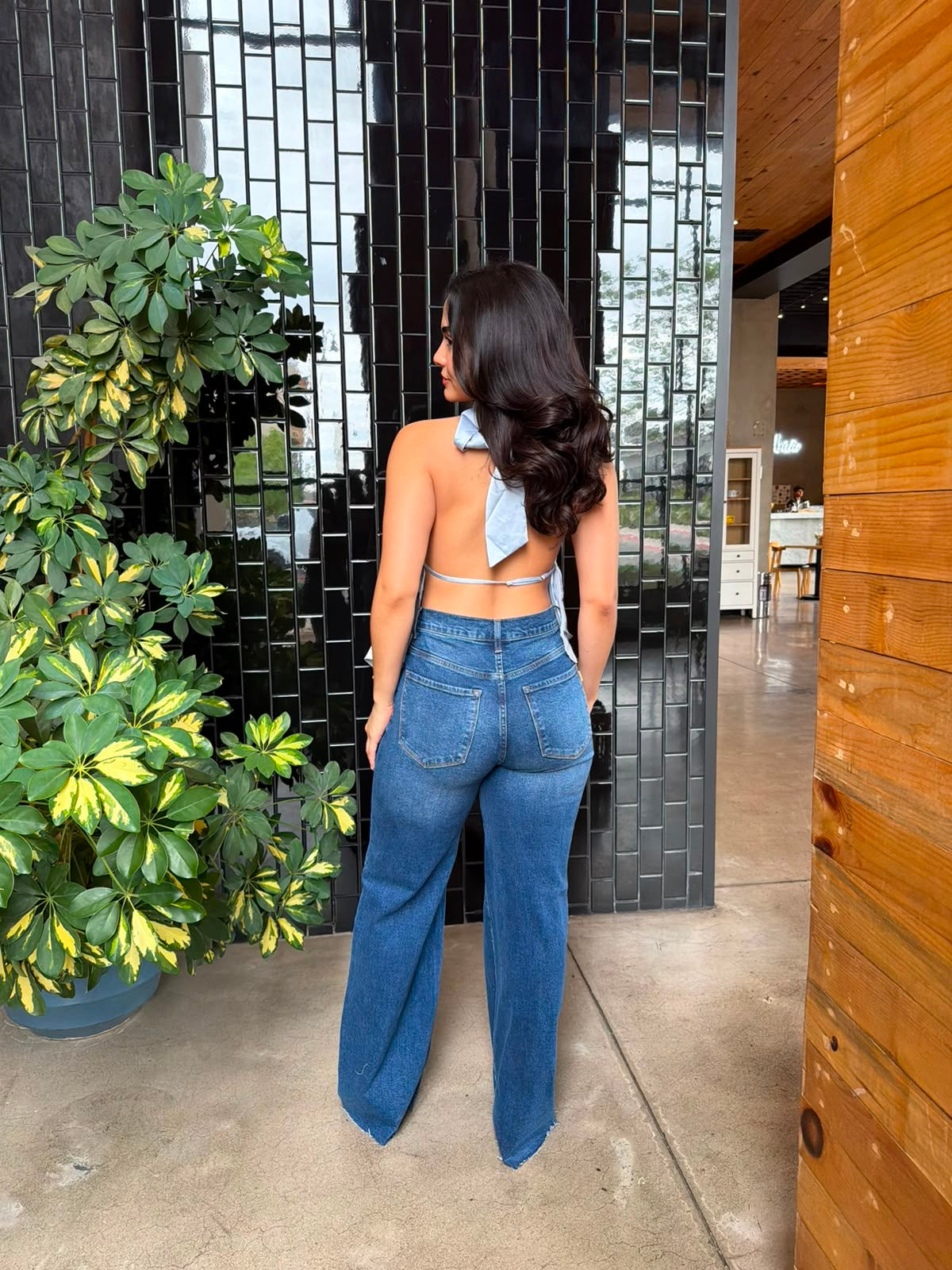 Blusa Halter Satinada - Azul
