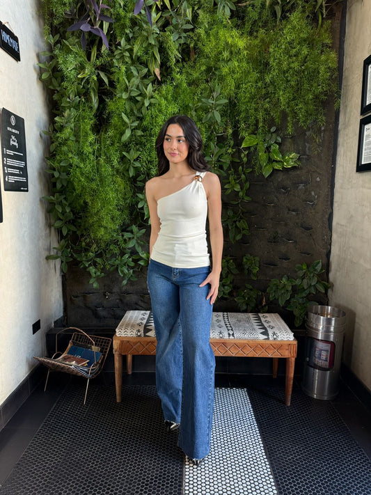 Blusa un Hombro con Argolla