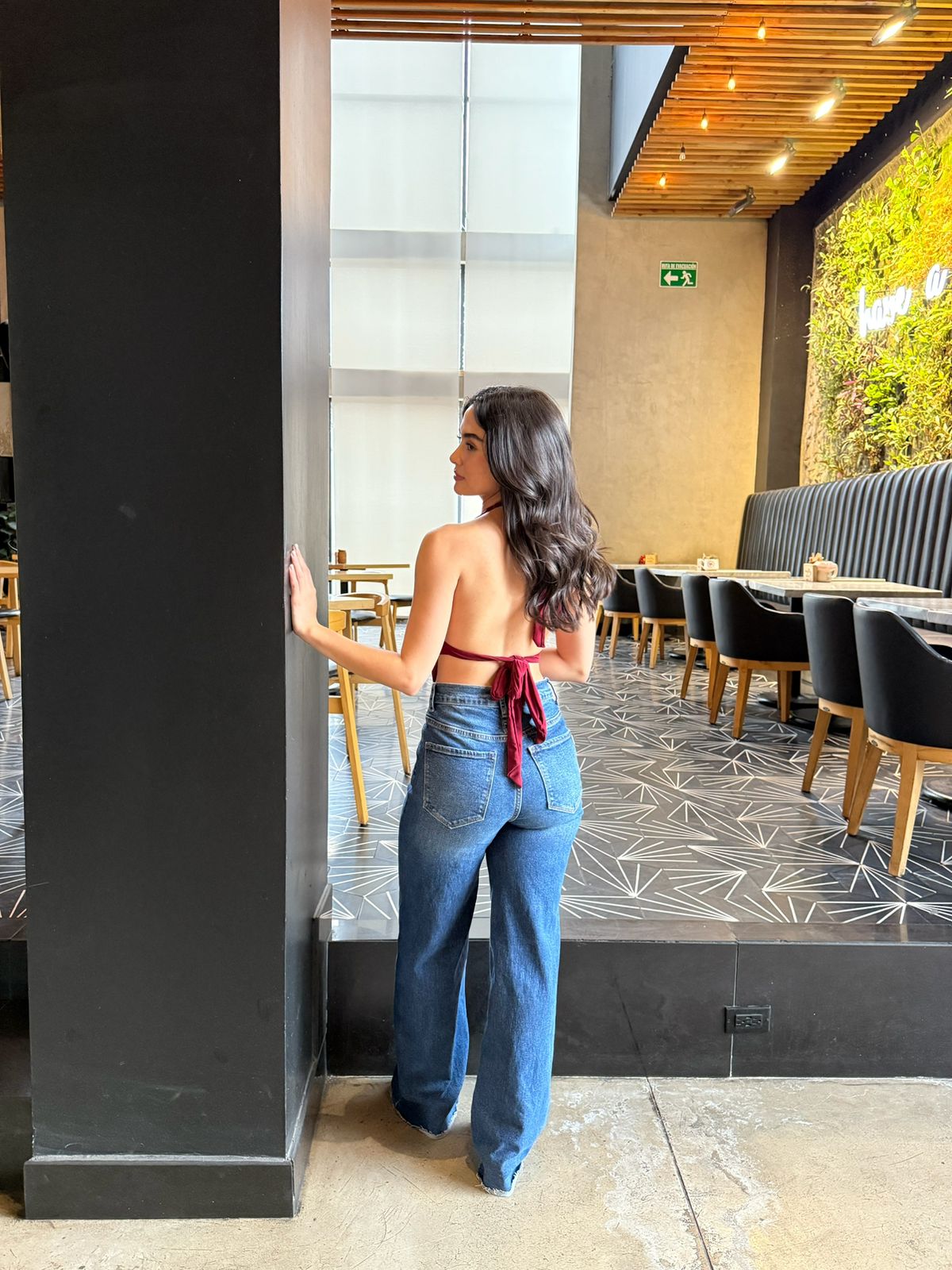 Top Halter Argolla & Escotes