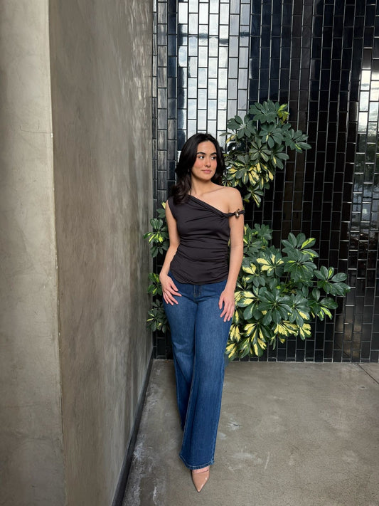 Blusa Asimétrica Argolla Dorada