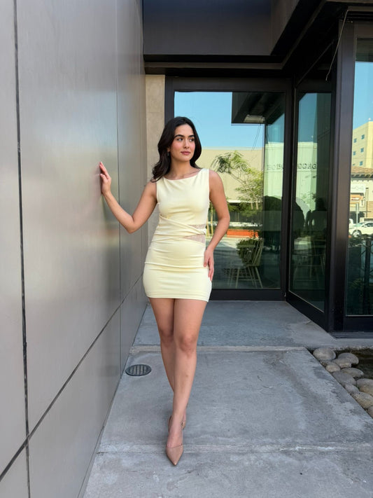 Vestido Amarillo Encaje