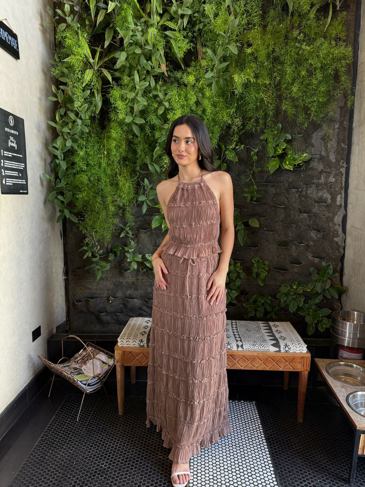 Conjunto Corrugado Escote Espalda