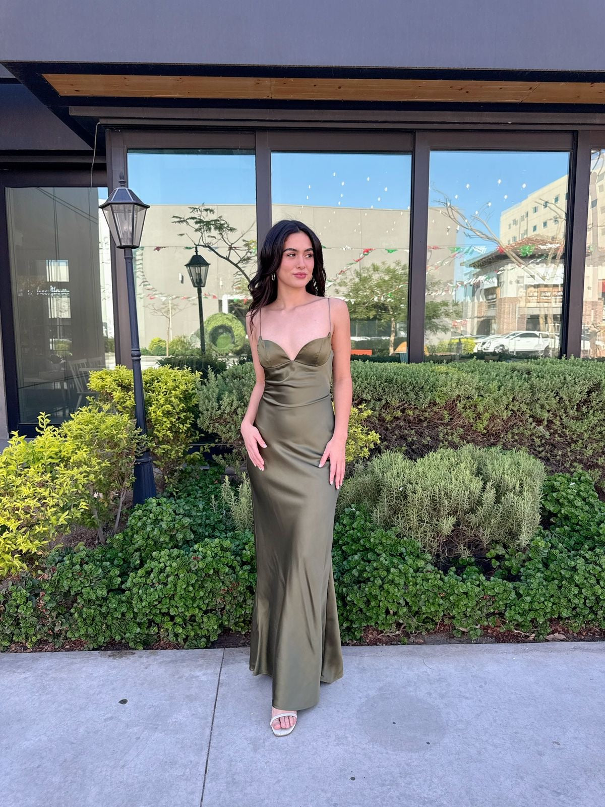 Vestido Satin Largo de tirantes