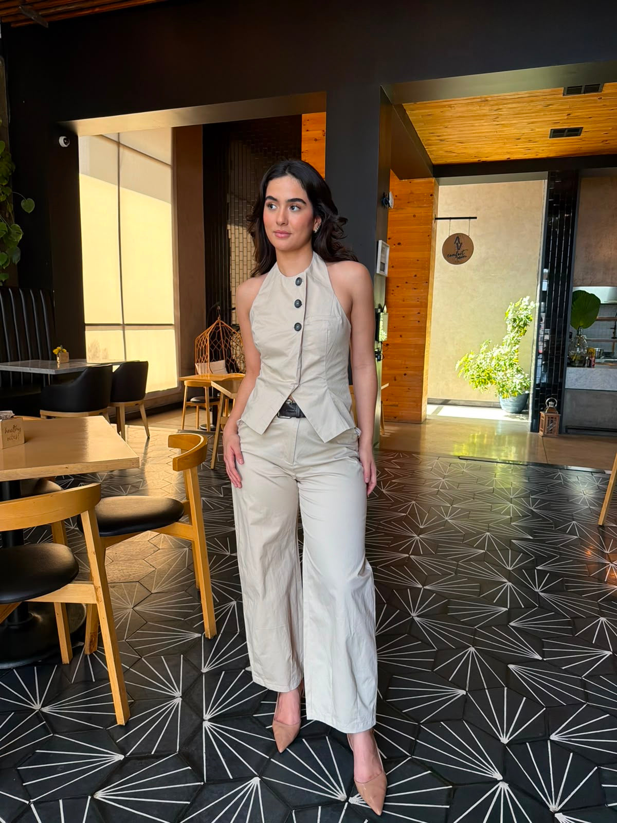 Conjunto con Cinto - Beige