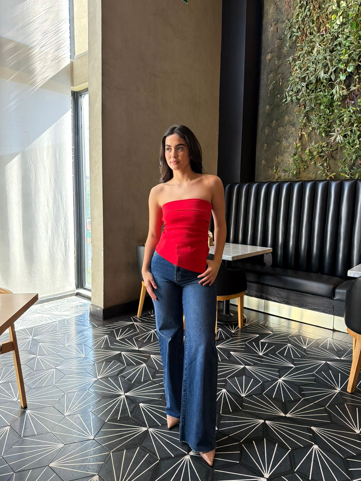 Top Strapless Asimétrico - Rojo