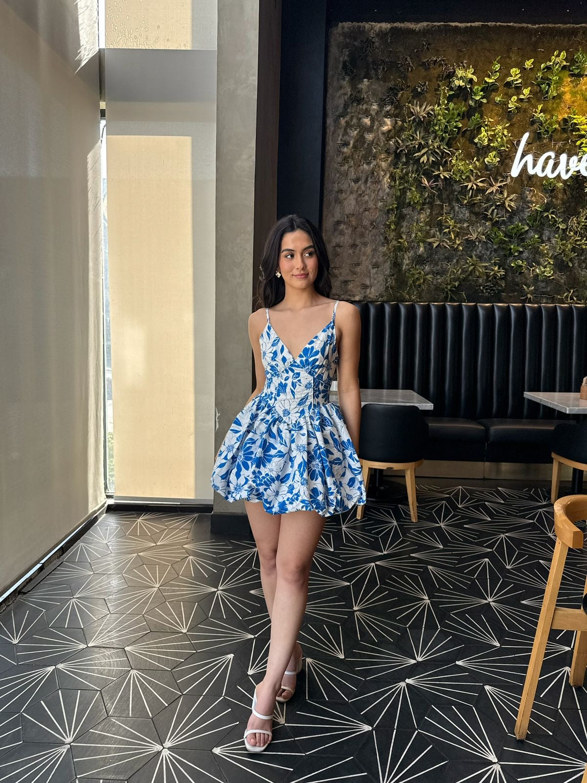 Vestido Bombacho Flores Azules